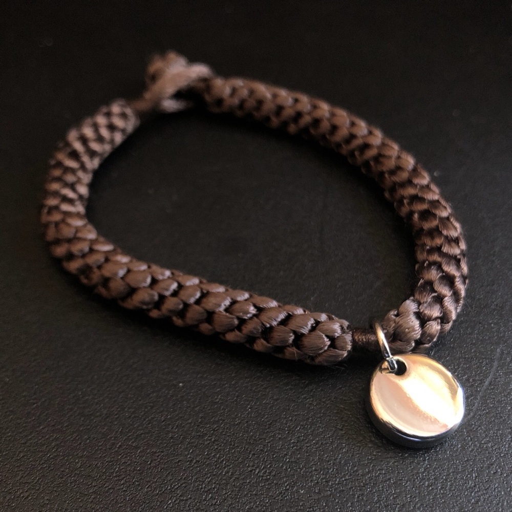 ⭐️4/$20⭐️Bracelet with circle pendant